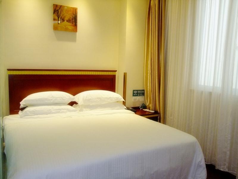 Greentree Inn Chongqing North Railway Station Express Hotel Exteriör bild