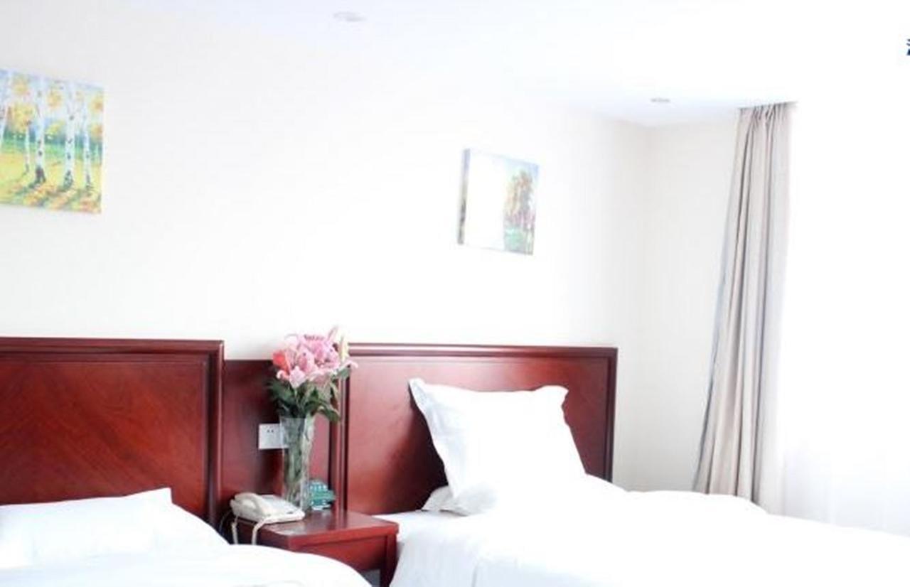 Greentree Inn Chongqing North Railway Station Express Hotel Exteriör bild
